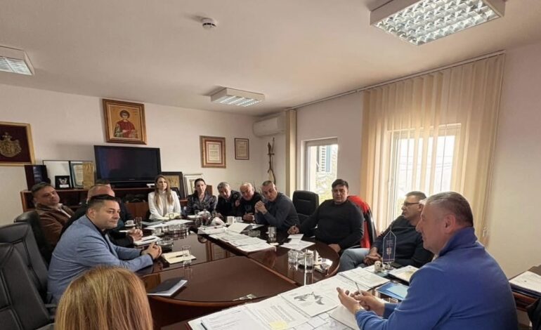 ШТАБ ЗА ВАНРЕДНЕ СИТУАЦИЈЕ ОДРЖАН НА ХРЕШИ